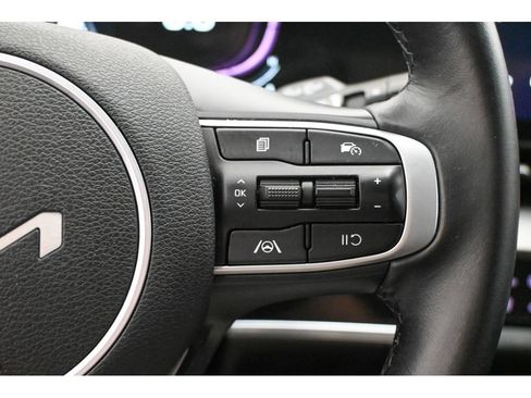 Used 2023 Kia Sportage EX FWD image 37
