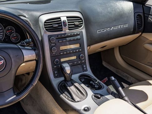 Used 2006 Chevrolet Corvette Convertible w/ Preferred Equipment Group RWD image 54