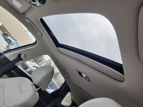 Certified 2024 Hyundai Tucson SEL w/ Convenience Package FWD image 21