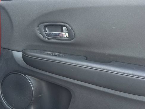 Used 2020 Honda HR-V Sport image 26