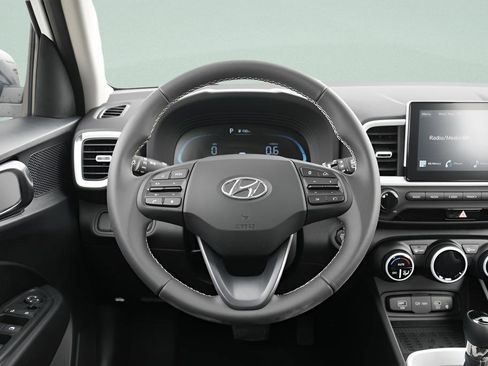 New 2026 Hyundai Venue SEL FWD image 15