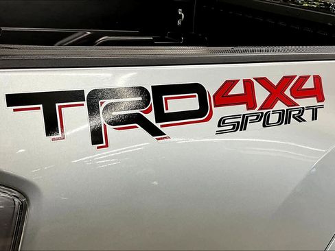 Used 2023 Toyota Tacoma TRD Sport image 10