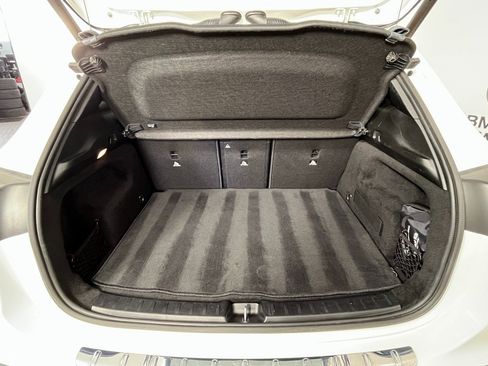 Used 2023 Mercedes-Benz GLA 250 4MATIC image 14