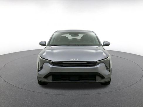 Used 2025 Kia K4 FWD image 2