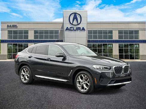 Used 2022 BMW X4 xDrive30i image 7