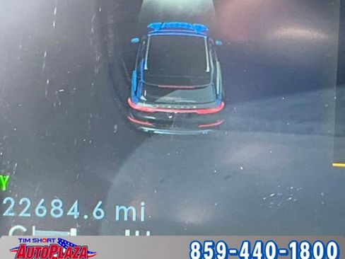 Used 2024 Lincoln Corsair Grand Touring image 3