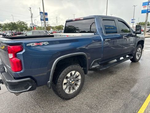 Used 2023 Chevrolet Silverado 2500 Custom w/ Gooseneck/5TH Wheel Package AWD/4WD image 5