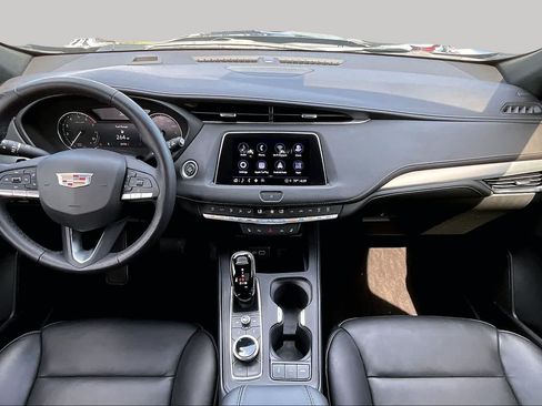 Used 2023 Cadillac XT4 Premium Luxury w/ Cold Weather Package FWD image 15