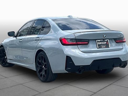 Used 2026 BMW 330i Sedan w/ M Sport Package RWD image 11