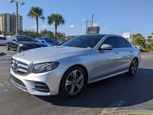 Used 2018 Mercedes-Benz E 300 image 6