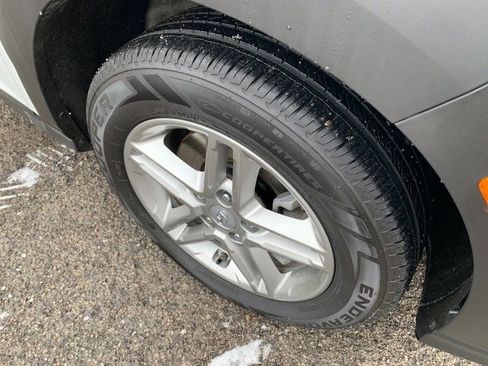 Certified 2023 Hyundai Kona SE w/ Cargo Package image 9