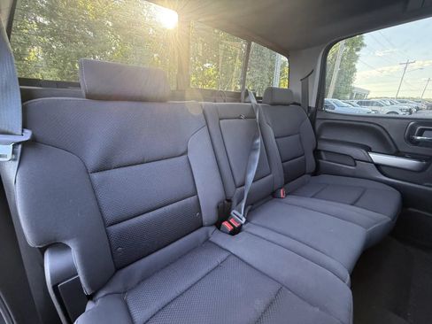 Used 2018 Chevrolet Silverado 1500 LT w/ All Star Edition AWD/4WD image 10