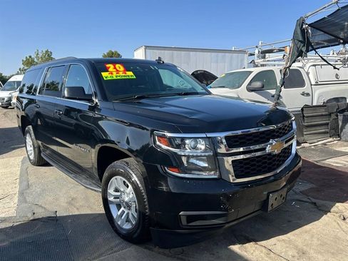 Used 2020 Chevrolet Suburban LT AWD/4WD image 2