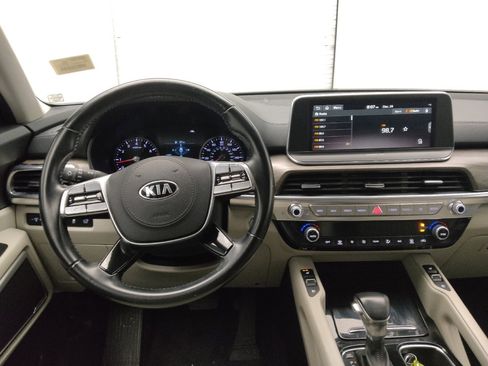 Used 2020 Kia Telluride EX w/ EX Premium Package FWD image 22