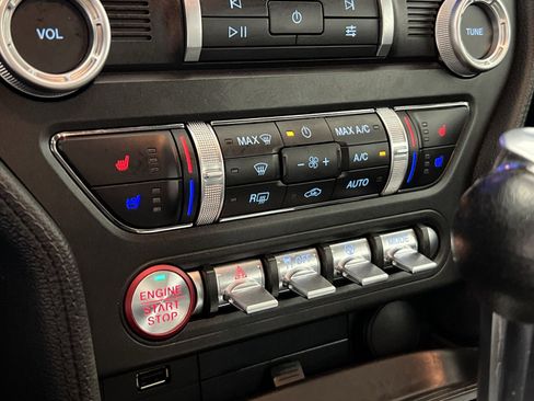 Used 2022 Ford Mustang GT Premium image 20