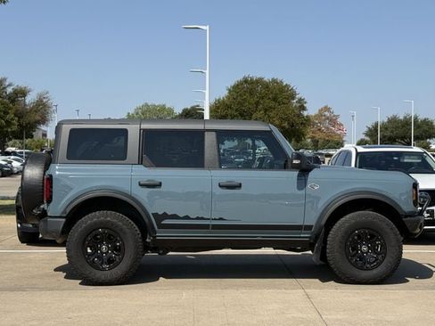 Used 2022 Ford Bronco Wildtrak AWD/4WD image 3