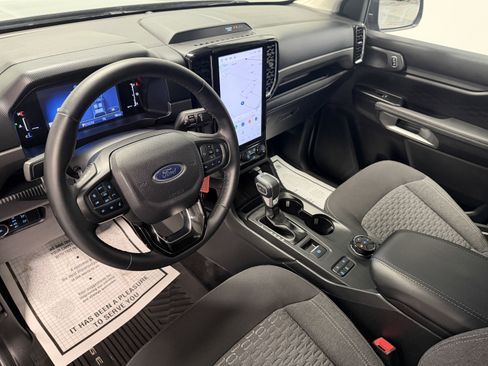 Used 2025 Ford Ranger XLT AWD/4WD image 4