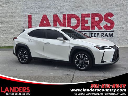 Used 2025 Lexus UX 300h FWD w/ Accessory Package (Z2) image 1