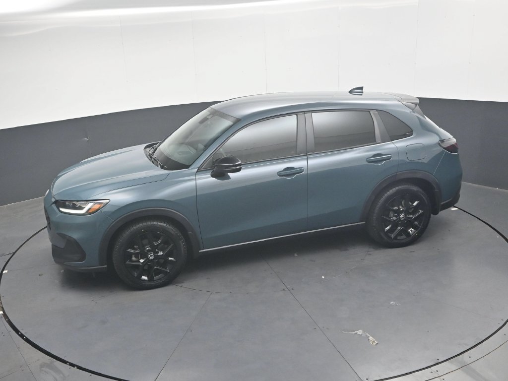 Certified 2025 Honda HR-V Sport image 19
