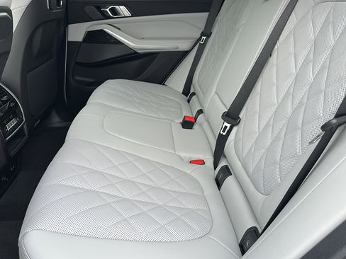 New 2026 BMW X5 sDrive40i w/ M Sport Package image 15