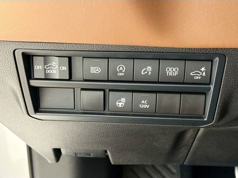 Used 2025 Toyota Tundra 1794 Edition w/ TRD Off-Road Package AWD/4WD image 9