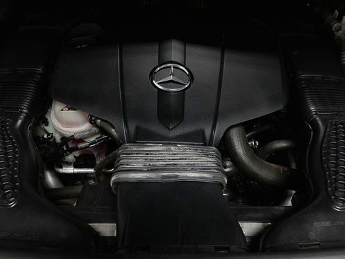 Used 2018 Mercedes-Benz GLS 450 4MATIC image 18