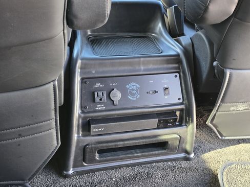 New 2026 Ford Transit 150 Low Roof AWD image 19