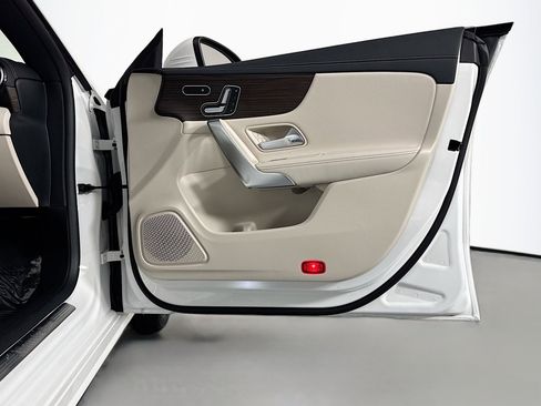 New 2026 Mercedes-Benz CLA 250 image 23