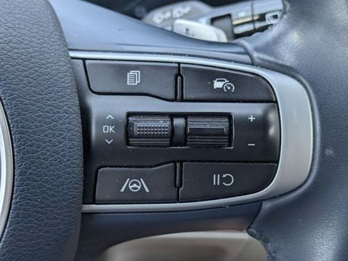 Used 2025 Kia Sportage EX AWD/4WD image 26