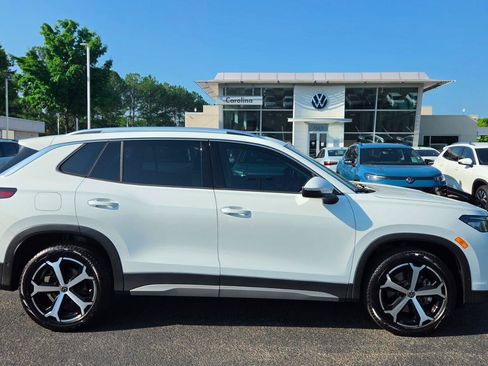 Certified 2026 Volkswagen Tiguan SE AWD/4WD image 6