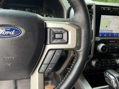 Used 2020 Ford F150 Lariat w/ Equipment Group 502A Luxury AWD/4WD image 28