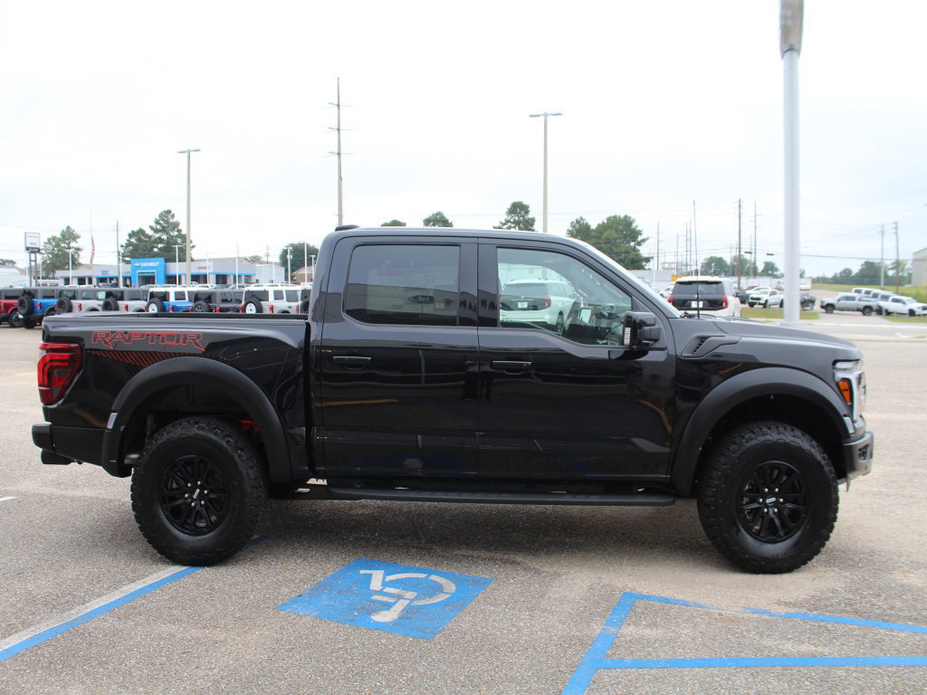 New 2026 Ford F150 Raptor AWD/4WD image 3