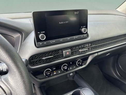 Certified 2024 Honda HR-V LX image 13