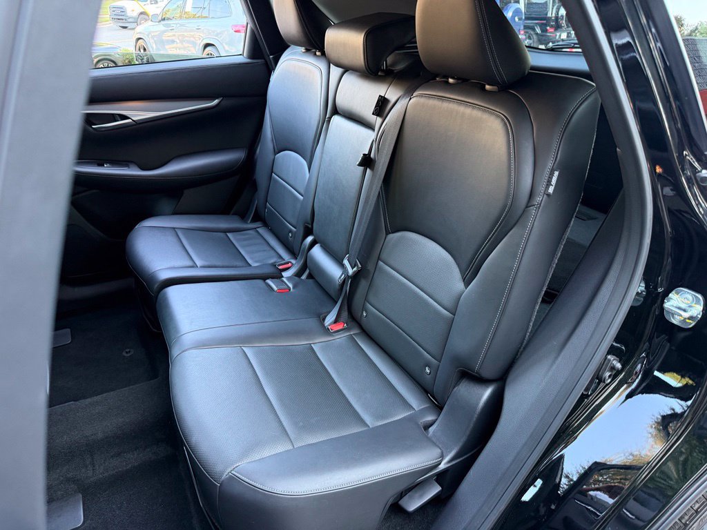 Used 2023 INFINITI QX50 Luxe AWD/4WD image 32