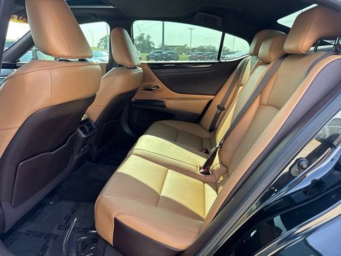Used 2021 Lexus ES 350 w/ Premium Package FWD image 25