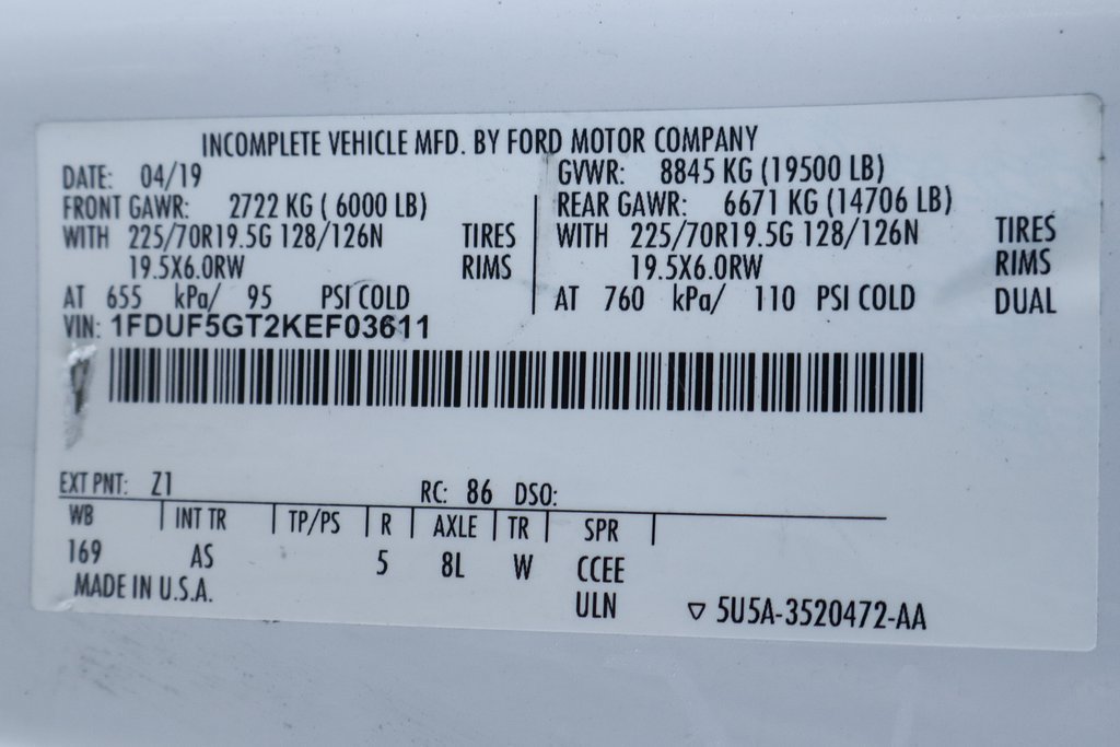 Used 2019 Ford F550 2WD Regular Cab Super Duty image 50