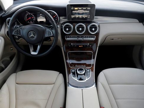 Used 2018 Mercedes-Benz GLC 300 4MATIC image 17