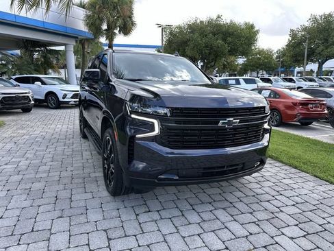 Used 2024 Chevrolet Tahoe RST w/ Luxury Package RWD image 17