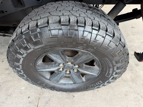 Used 2015 Ford F150 Lariat AWD/4WD image 19