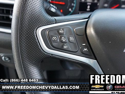 Used 2022 Chevrolet Equinox LS w/ LPO, Floor Liner Package FWD image 18