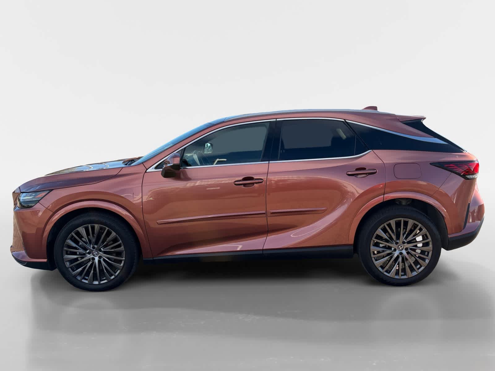 Used 2024 Lexus RX 350 AWD image 3