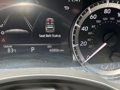 Used 2023 Toyota Highlander XLE AWD/4WD image 46