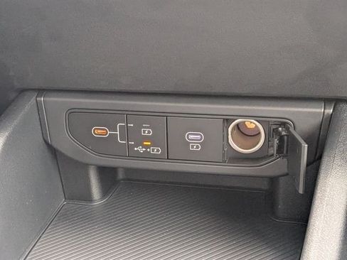 New 2026 Kia K4 FWD image 24