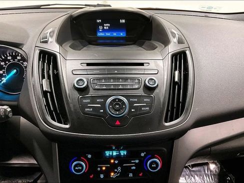 Used 2018 Ford Escape SE image 15