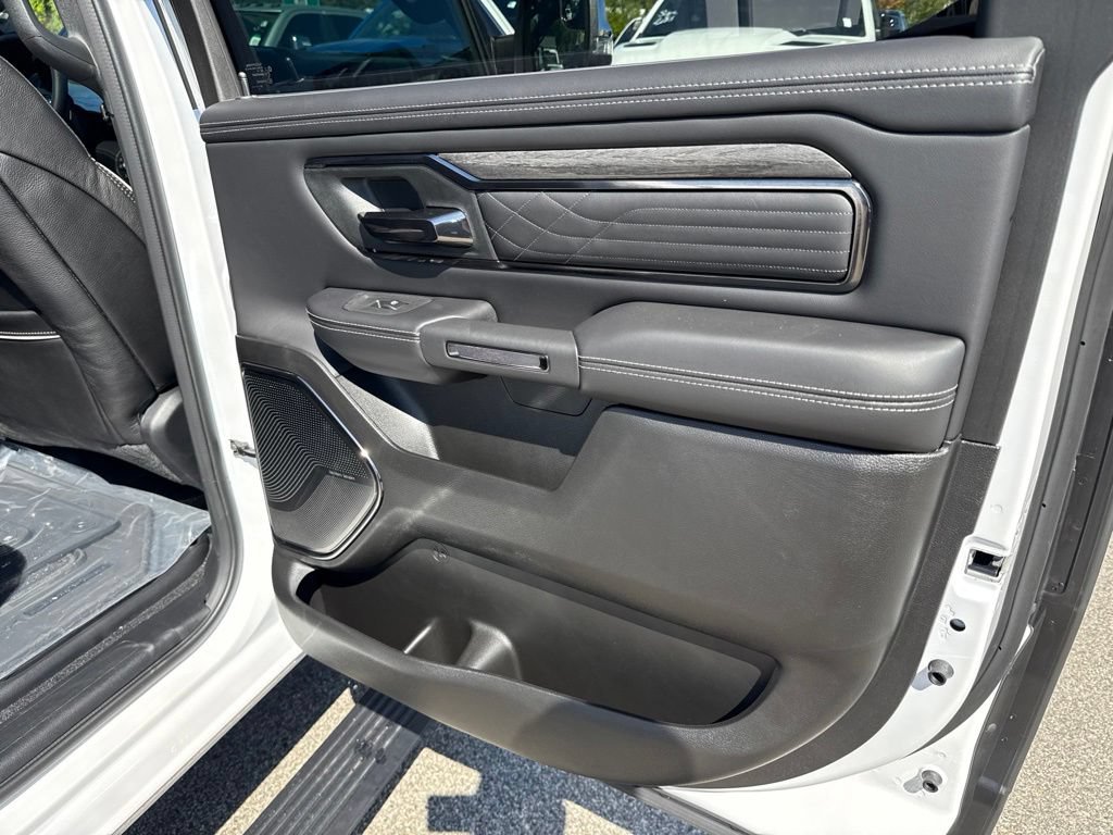 New 2027 RAM 1500 Limited AWD/4WD image 27