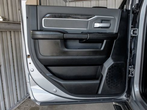 Used 2019 RAM 2500 Big Horn AWD/4WD image 45