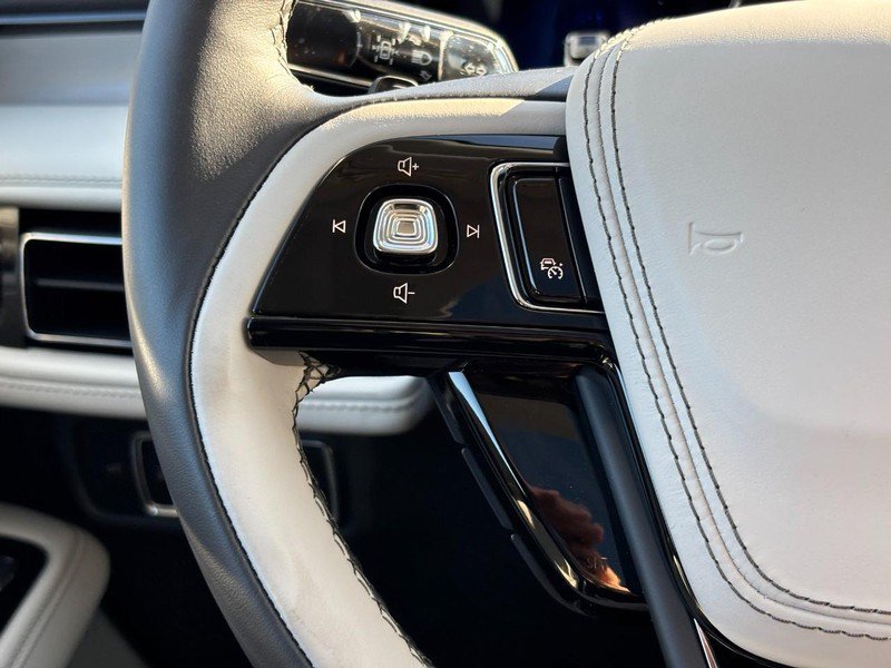 New 2027 Lincoln Aviator Reserve AWD/4WD image 18
