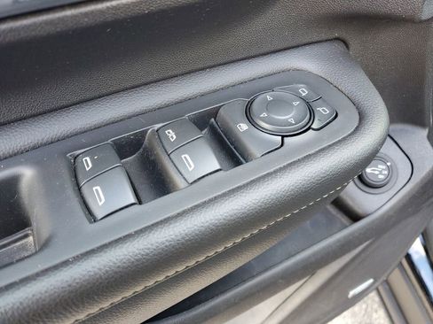 Used 2018 GMC Terrain Denali image 25