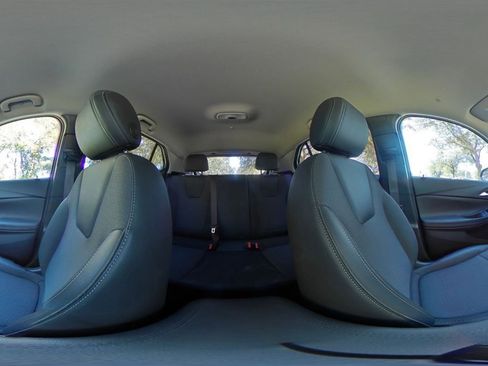 Used 2025 Buick Encore GX Preferred image 36