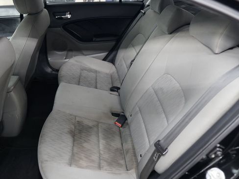 Used 2016 Kia Forte LX image 31